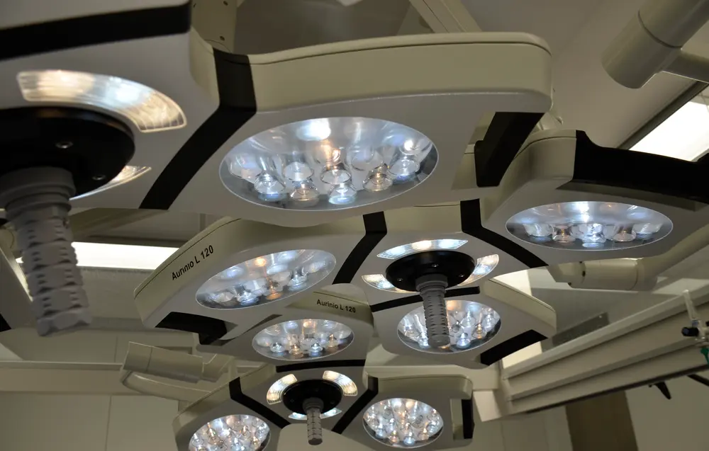 Surgical lighting photo 0003